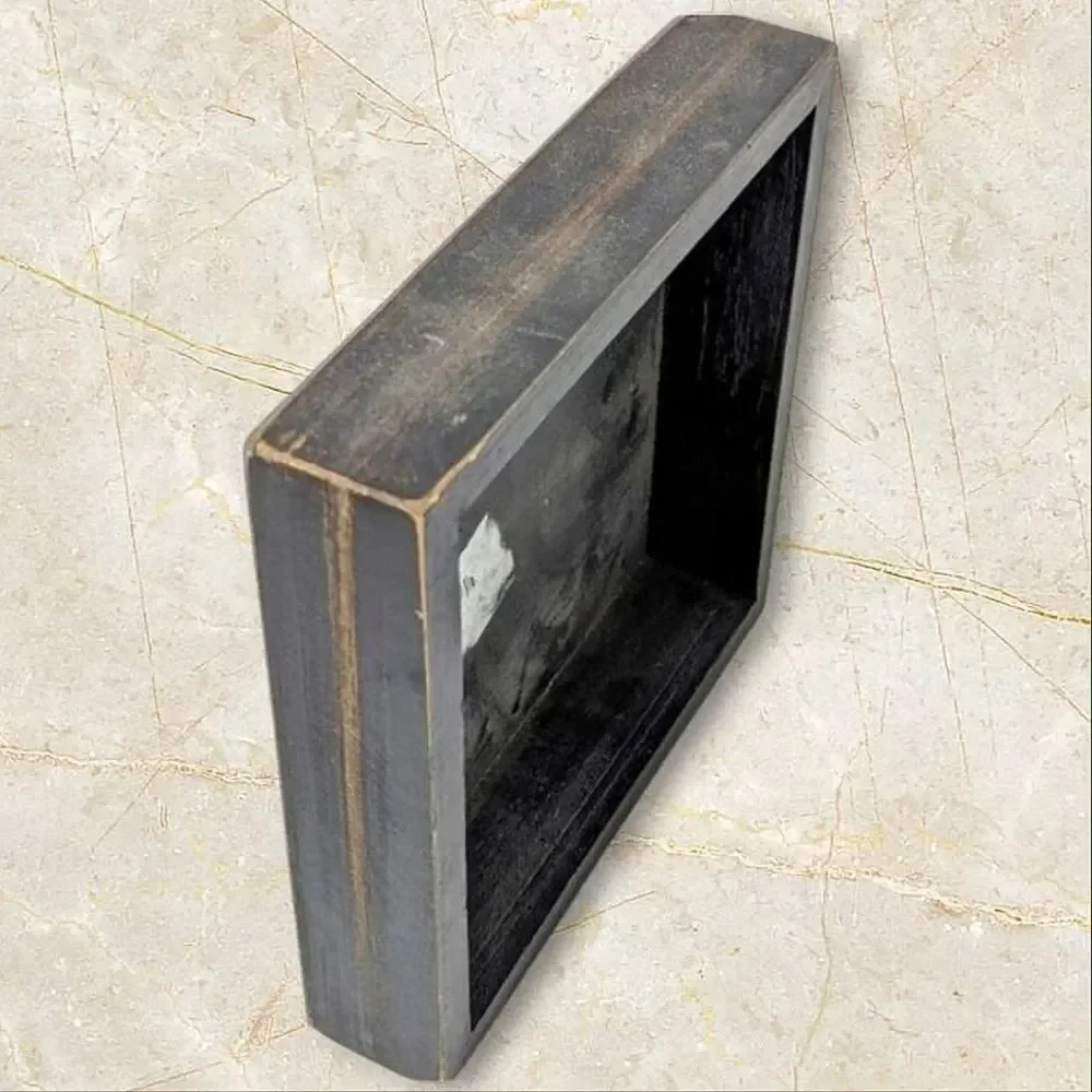 N/A rustic painted